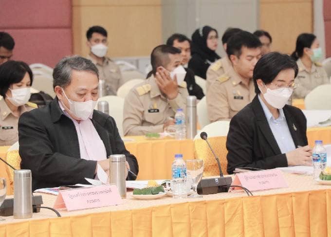 พม. ร่วมประชุมคณะก