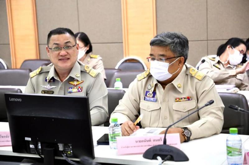 พม. ประชุมผู้บริหา