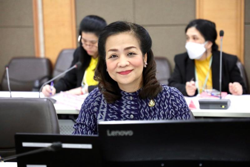 พม. ร่วมประชุมวิชา