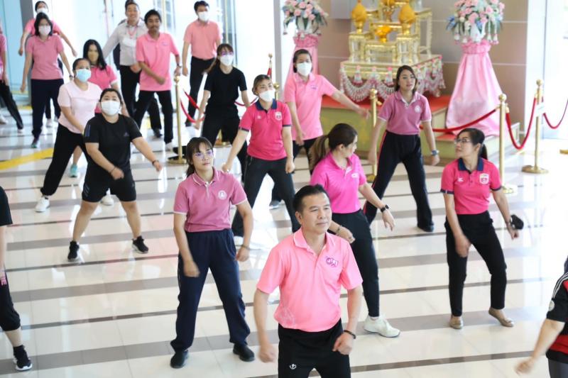 ชาว พม. แดนซ์ต่อไม�