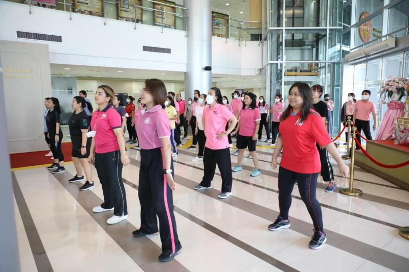 ชาว พม. แดนซ์ต่อไม�