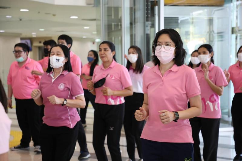 ชาว พม. แดนซ์ต่อไม�