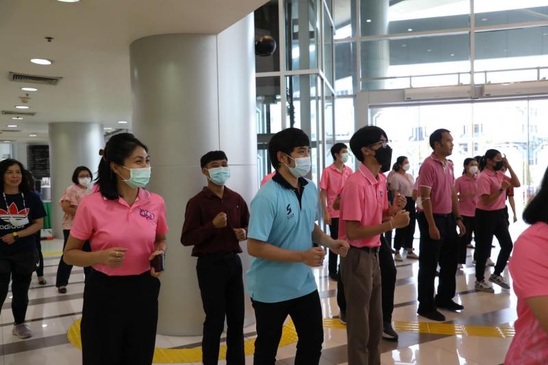 ชาว พม. แดนซ์ต่อไม�