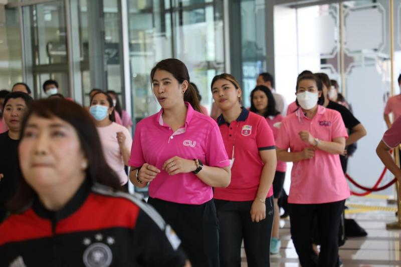 ชาว พม. แดนซ์ต่อไม�