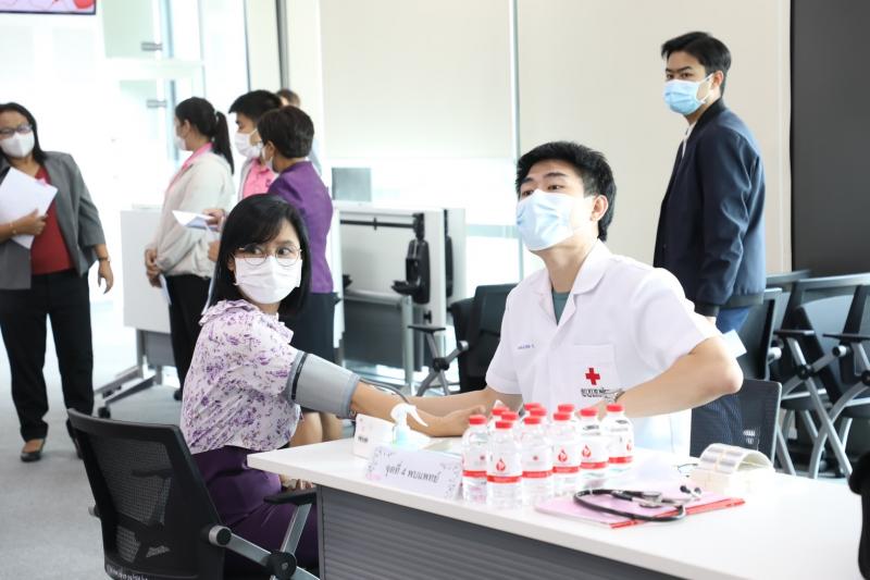 พม. ร่วมใจบริจาคโล