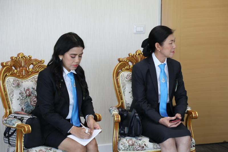 ปลัด พม. ให้สัมภาษ�