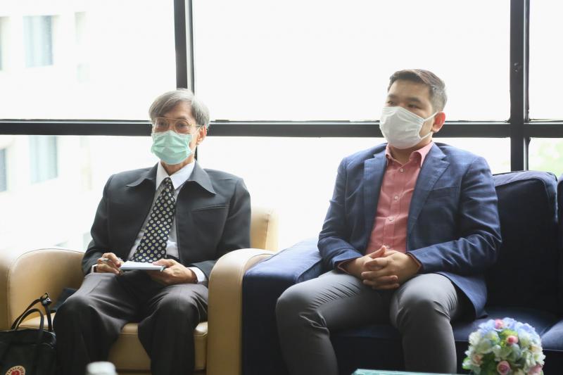 พม. ร่วมอบรมเชิงปฏ