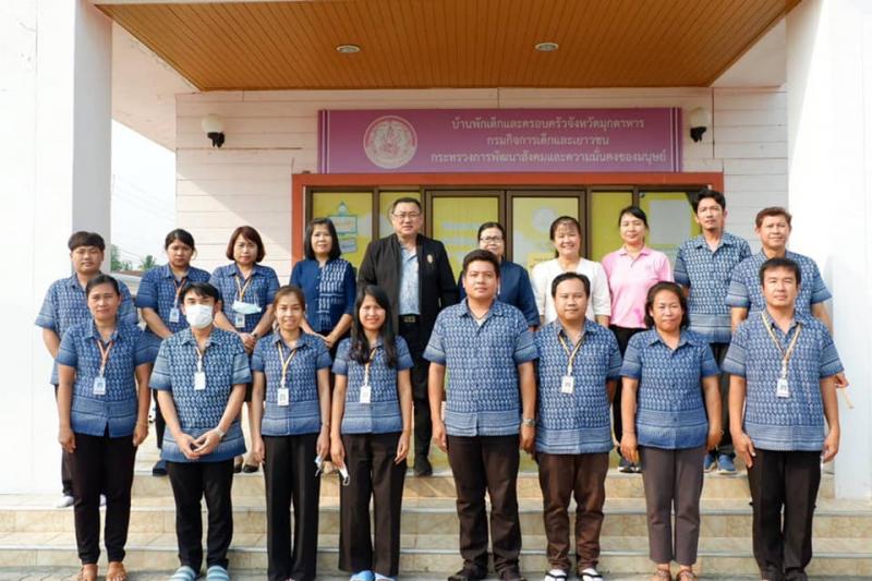 ผู้ตรวจราชการ พม. �