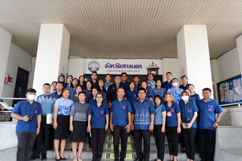 โชคชัย ลงพื้นที่ต�