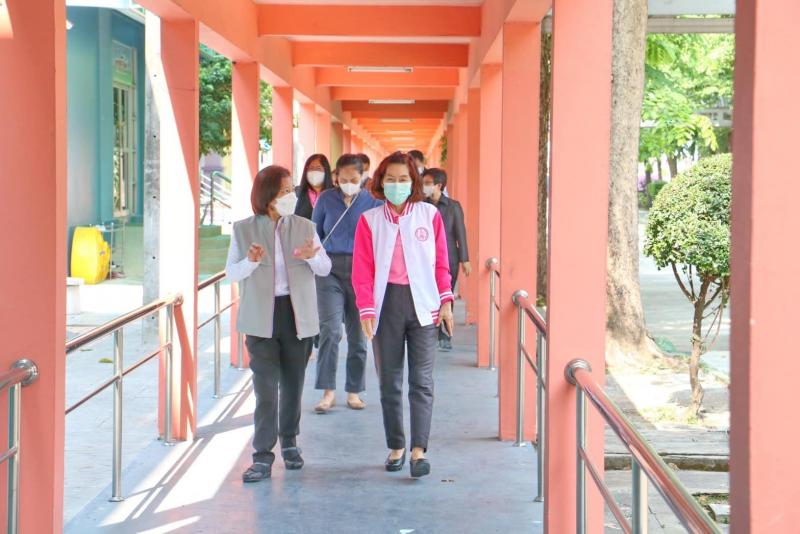 ผู้ตรวจราชการกระ�