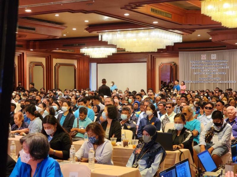 ปลัดกระทรวงการพั�