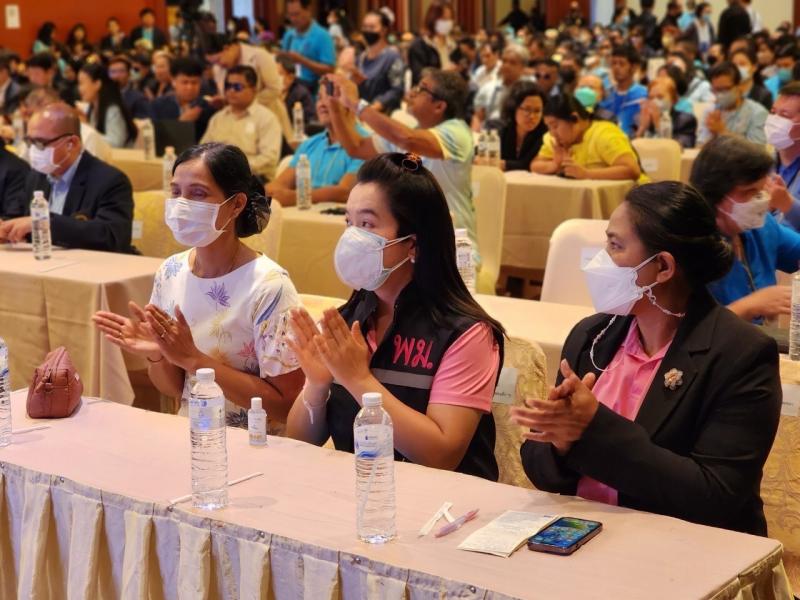 ปลัดกระทรวงการพั�