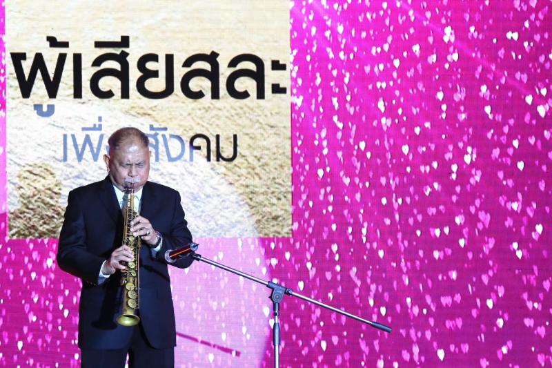 พม. ชู 9 บุคคลต้นแบบ