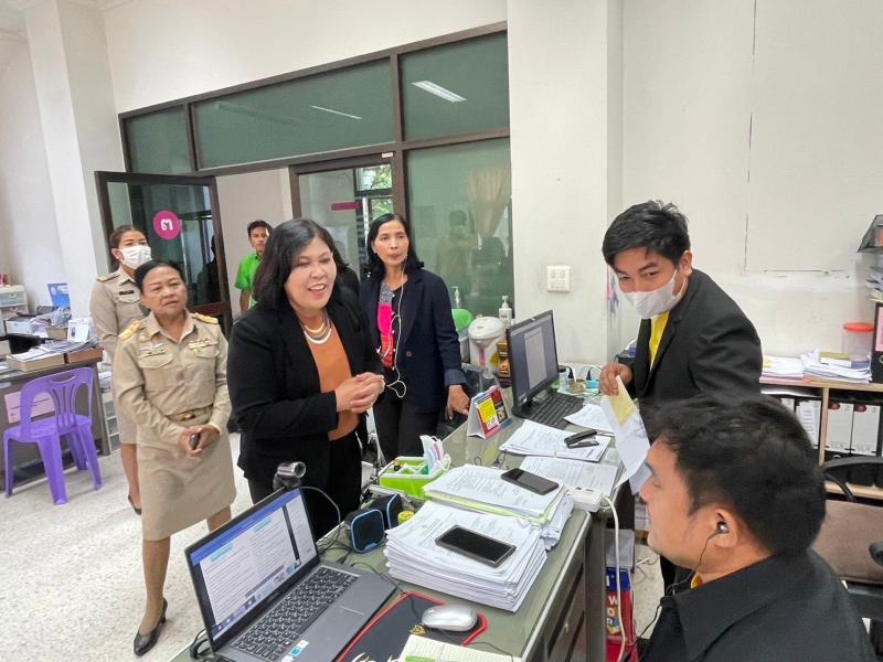 ผู้ตรวจราชการกระ�
