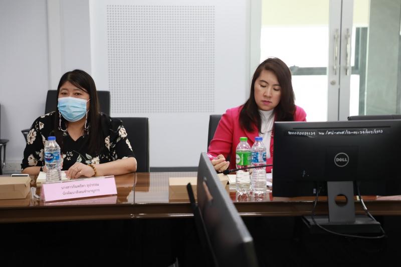 อังคณา รองปลัดกระ�