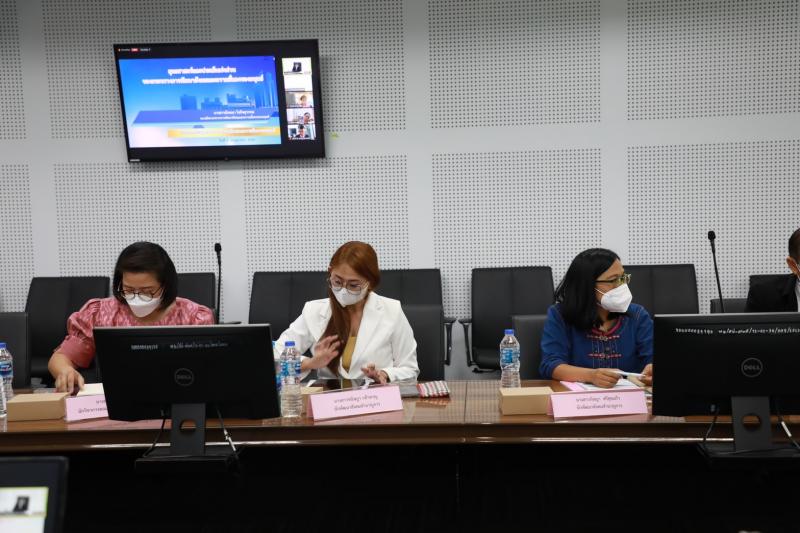 อังคณา รองปลัดกระ�