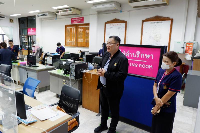 โชคชัย พร้อมคณะ ร่