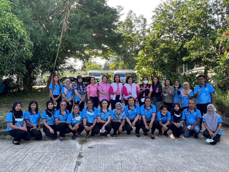 อุไร ผู้ตรวจราชกา�