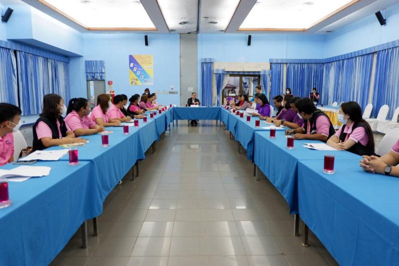 ผู้ตรวจ พม. โชคชัย �