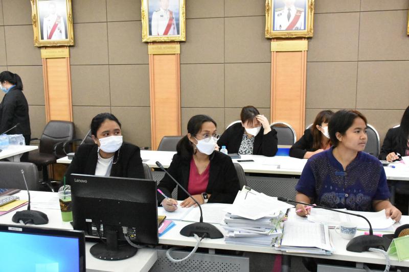 รองปลัด พม. ประชุม�