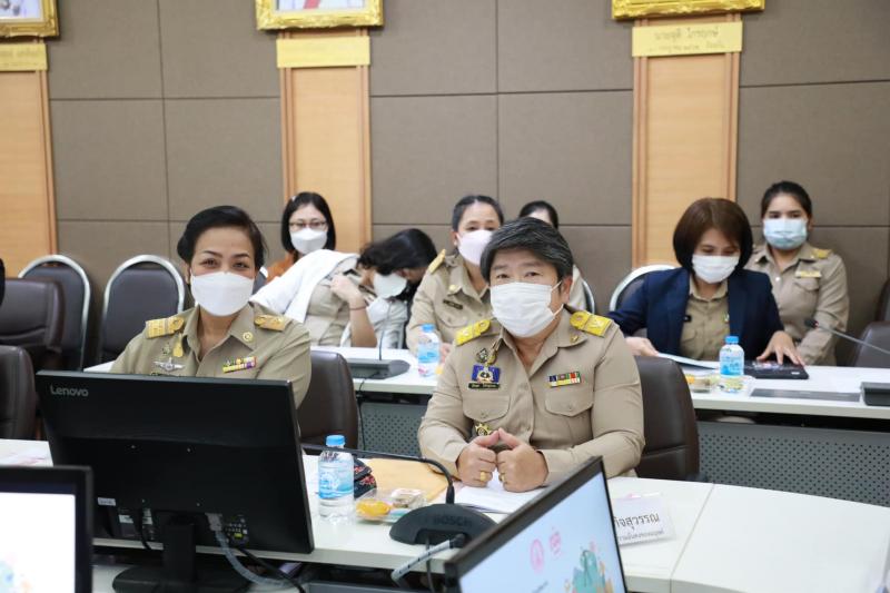 ปลัด พม. เป็นประธา�