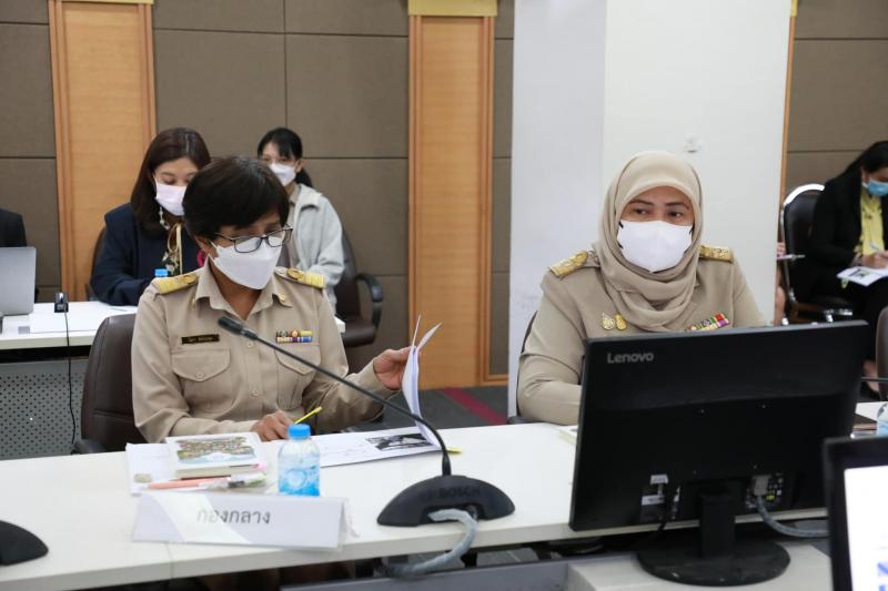 ปลัด พม. เป็นประธา�