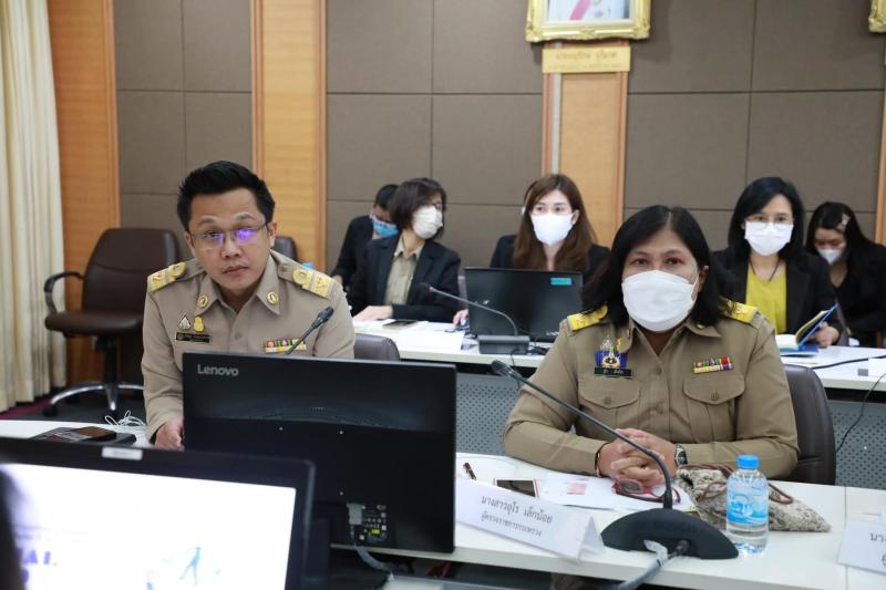 ปลัด พม. เป็นประธา�