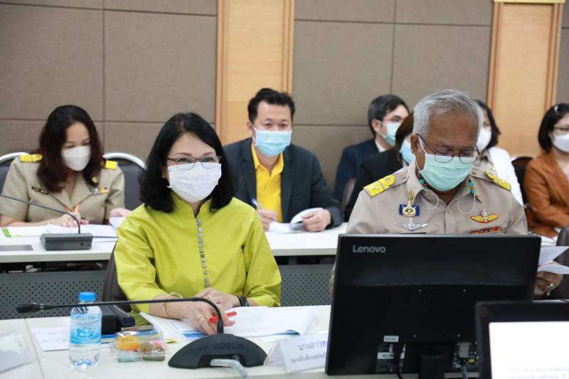 ปลัด พม. เป็นประธา�