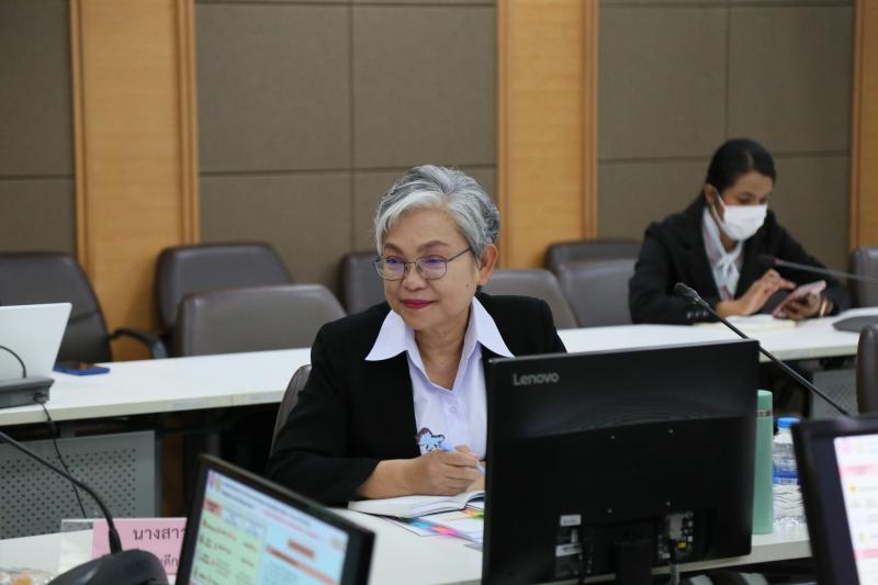 พลอากาศเอกสมคิด ส�