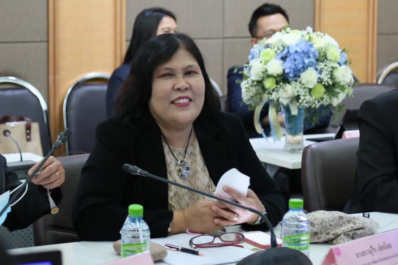 รมว.พม. เป็นประธาน�