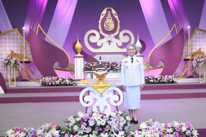 ปลัด พม. พร้อมคณะผ�