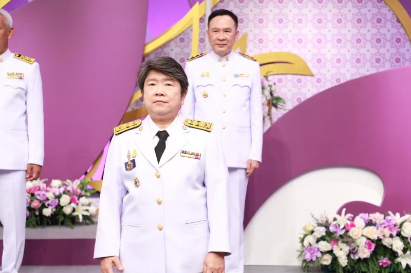 ปลัด พม. พร้อมคณะผ�