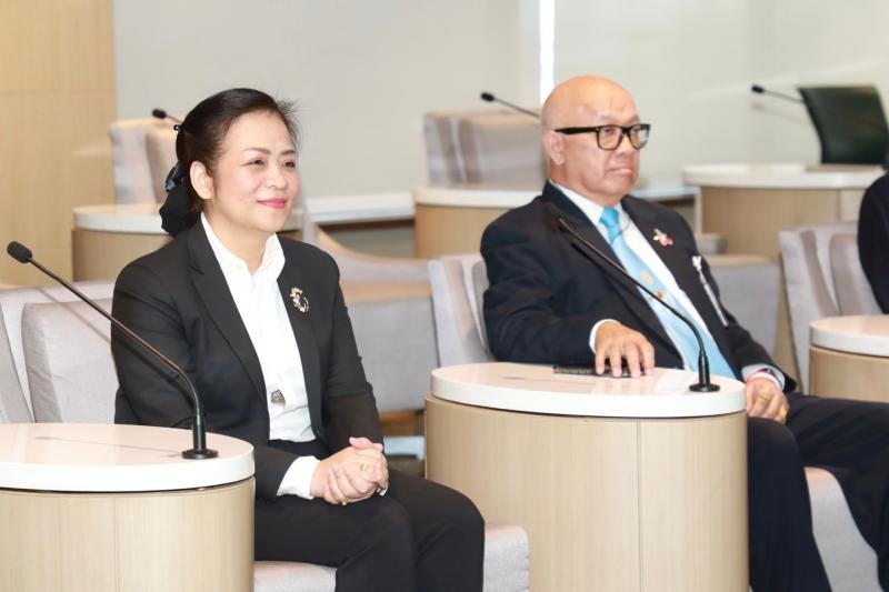 ปลัด พม. นำทีมคณะผ�