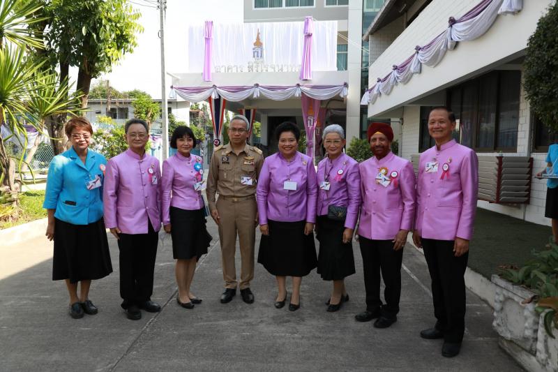 ปลัด พม. เข้ารับพร�