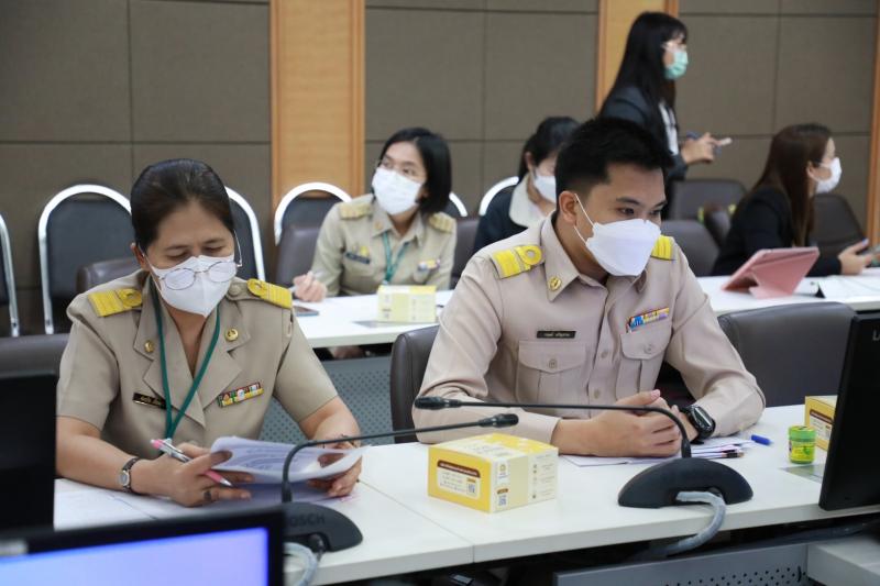 รองปลัด พม. ธนสุนท�