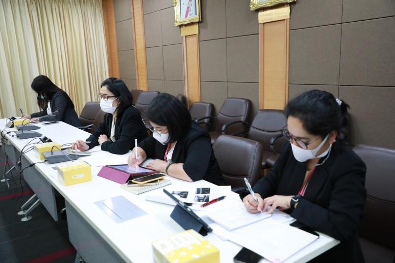 รองปลัด พม. ธนสุนท�