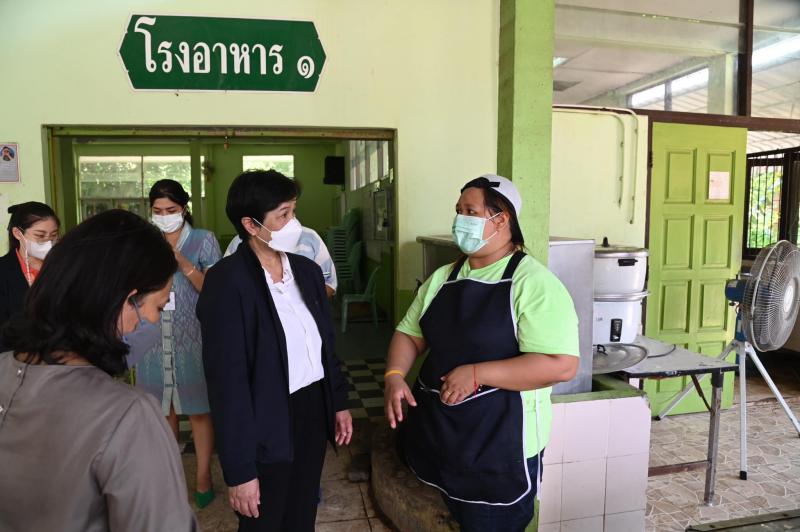 อธิบดีกรมเด็กฯ ลง�