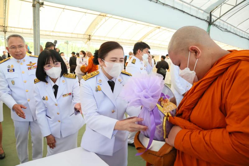 พม. ร่วมพิธีทำบุญต