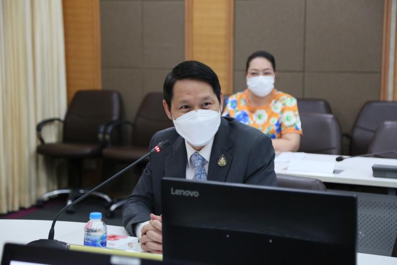 พม. ร่วมกับ สคส. หาร