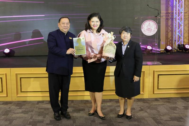 รมว.พม. ชื่นชมเด็ก�