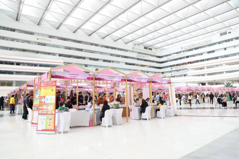 พม. จัดใหญ่งาน Market Fair
