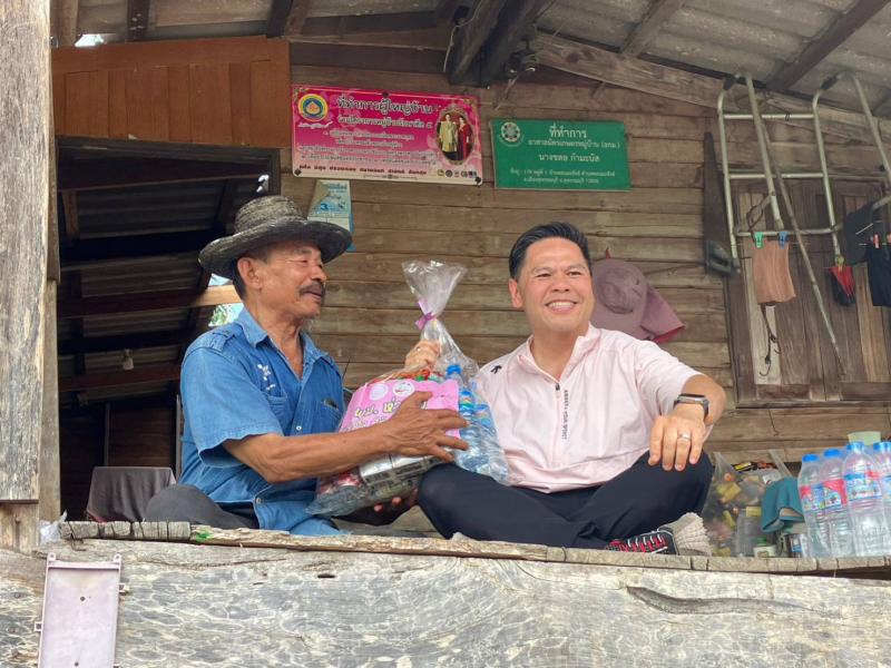 วราวุธ รมว.พม. นำที�