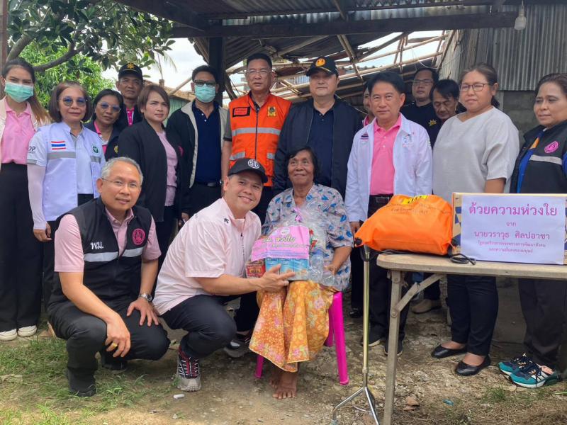 วราวุธ รมว.พม. นำที�