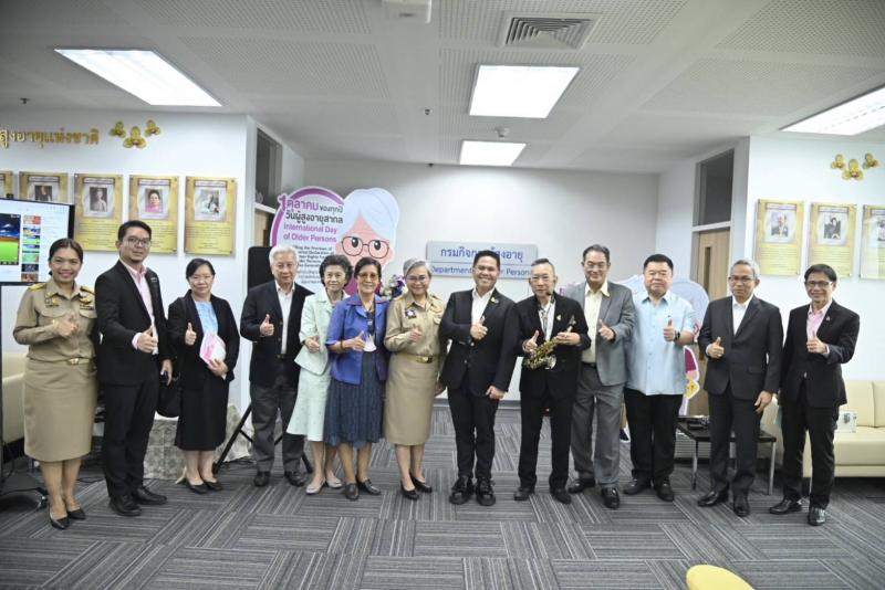 วราวุธ รมว.พม. หนุน�