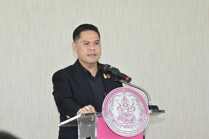 วราวุธ รมว.พม. ย้ำ พ