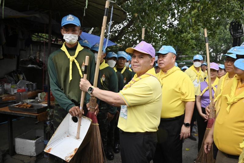 วราวุธ รมว.พม. นำที�
