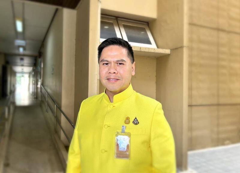 วราวุธ รมว.พม. เตรี�