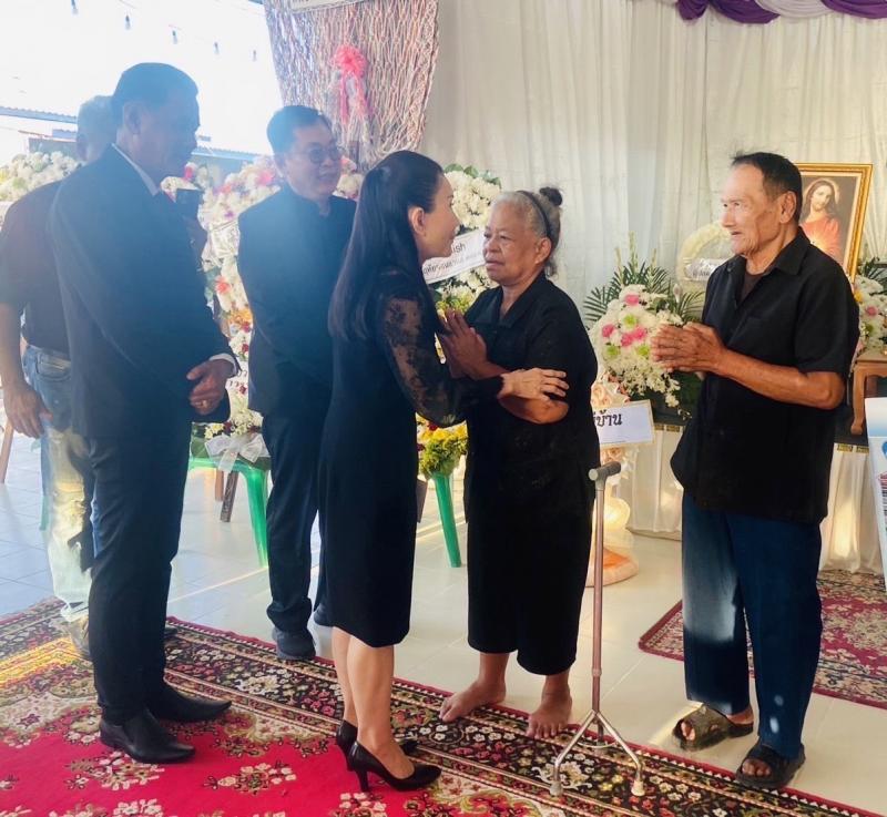 กัญจนา ที่ปรึกษา ศ