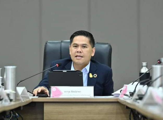 วราวุธ รมว.พม. เตรี�