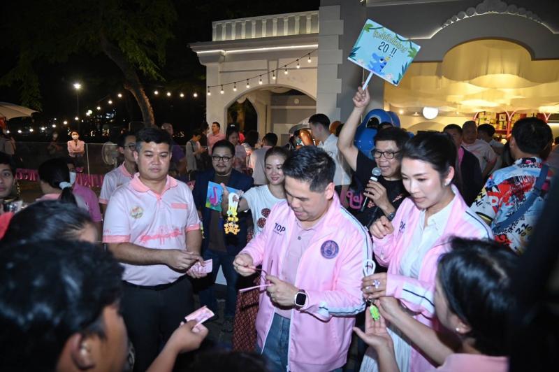 วราวุธ รมว.พม. นำที�